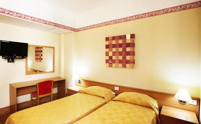 Фото отеля Fortuna Hotel