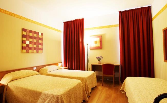 Фото отеля Fortuna Hotel