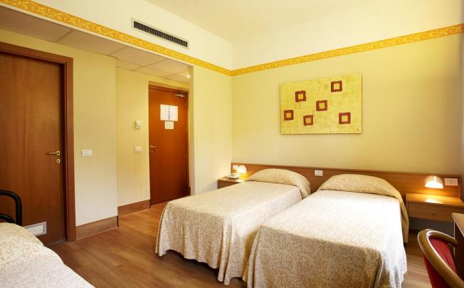 Фото отеля Fortuna Hotel