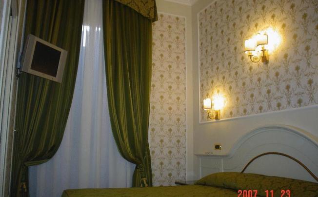 Фото отеля Dina