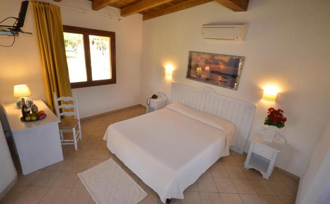 Фото отеля Limone Beach