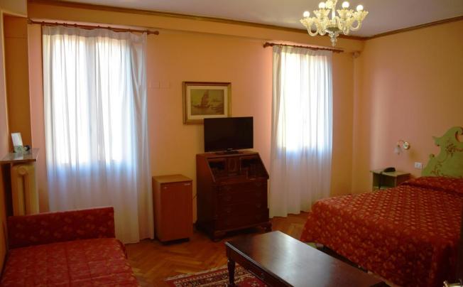 Фото отеля Malibran