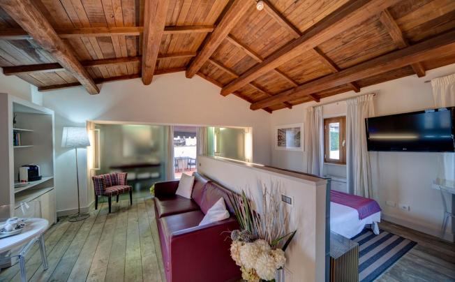 Фото отеля Navona Palace Luxury Inn