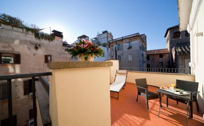 Фото отеля Navona Palace Luxury Inn