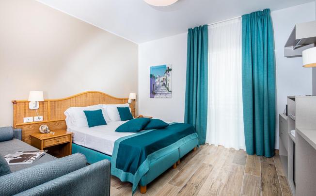 Фото отеля Capitol Hotel
