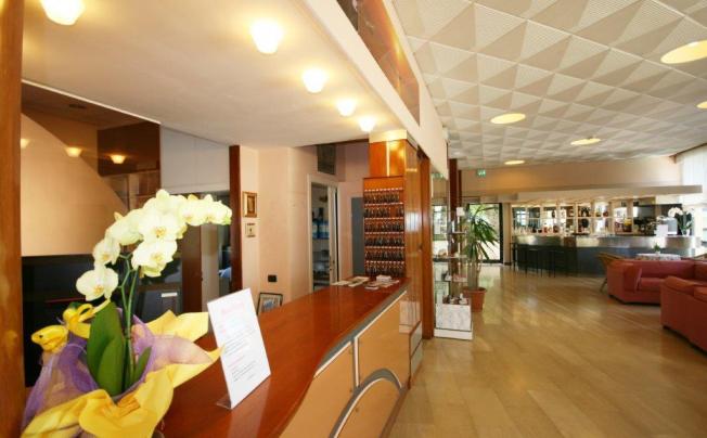 Фото отеля Hotel murex