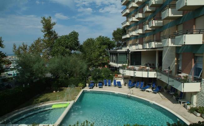 Фото отеля Hotel murex