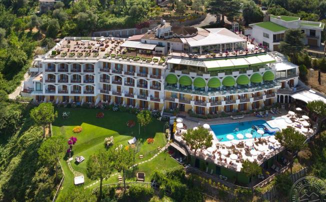 Фото отеля President Grand Hotel