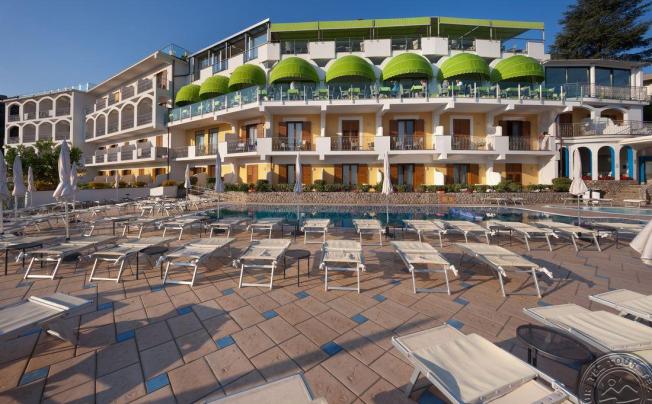 Фото отеля President Grand Hotel