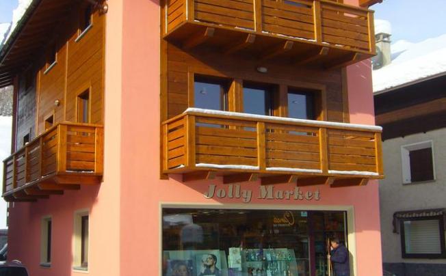 Фото отеля Jolly Apartment