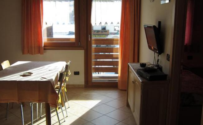 Фото отеля Jolly apartment