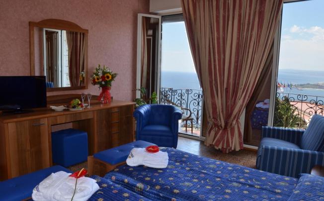 Фото отеля Taormina Park