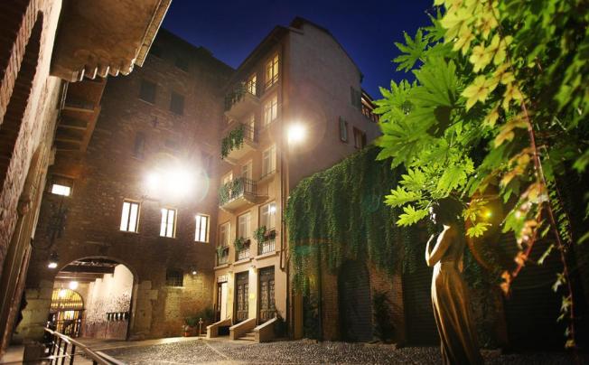 Фото отеля RELAIS DE CHARME IL SOGNO DI GIULIETTA 