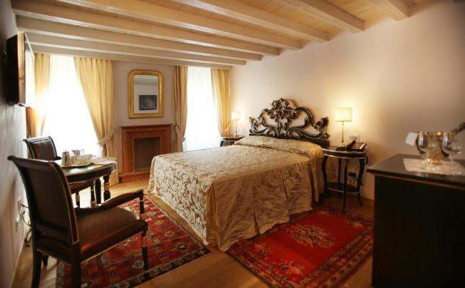 Фото отеля RELAIS DE CHARME IL SOGNO DI GIULIETTA 