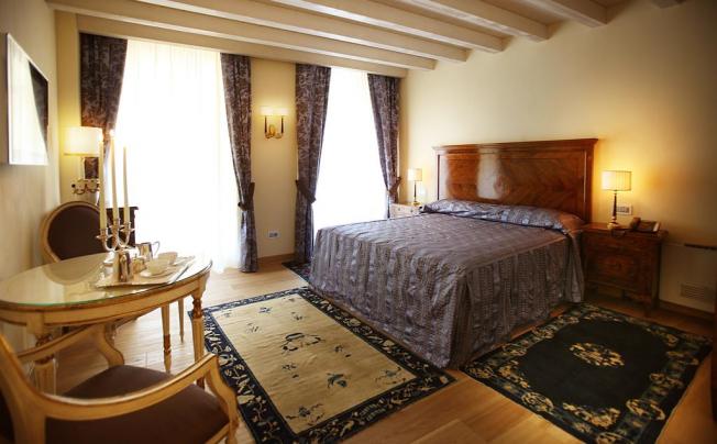 Фото отеля RELAIS DE CHARME IL SOGNO DI GIULIETTA 