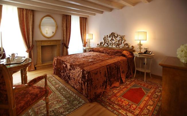 Фото отеля RELAIS DE CHARME IL SOGNO DI GIULIETTA 