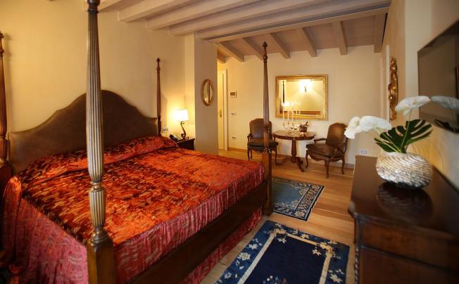 Фото отеля RELAIS DE CHARME IL SOGNO DI GIULIETTA 