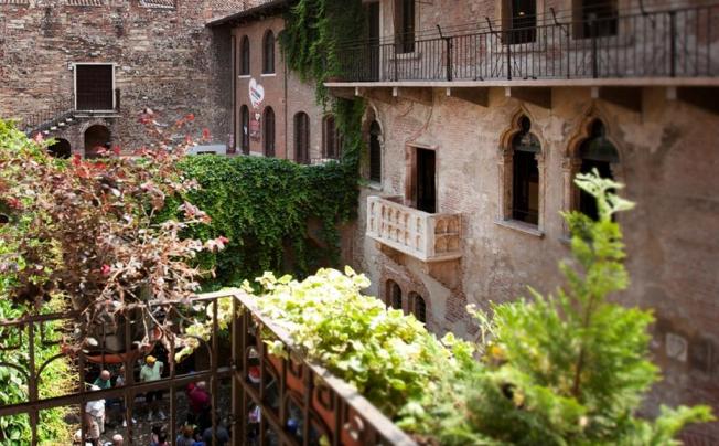 Фото отеля RELAIS DE CHARME IL SOGNO DI GIULIETTA 