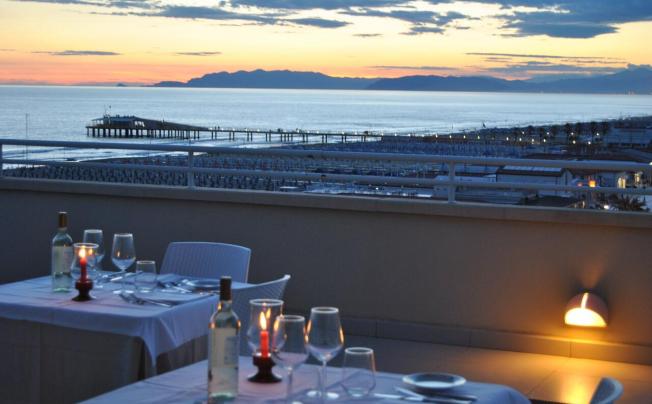 Фото отеля Capri Hotel & Residence