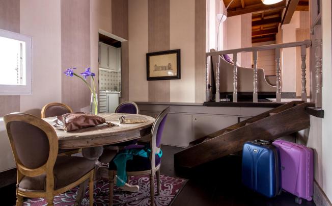 Фото отеля The Inn At The Spanish Steps