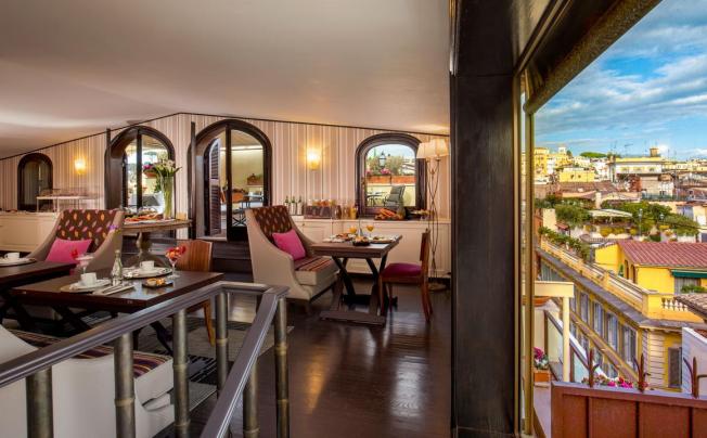 Фото отеля The Inn At The Spanish Steps