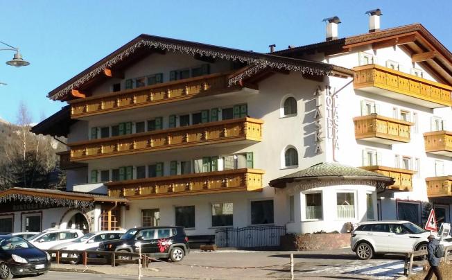 Фото отеля Alaska Hotel Val di Fassa
