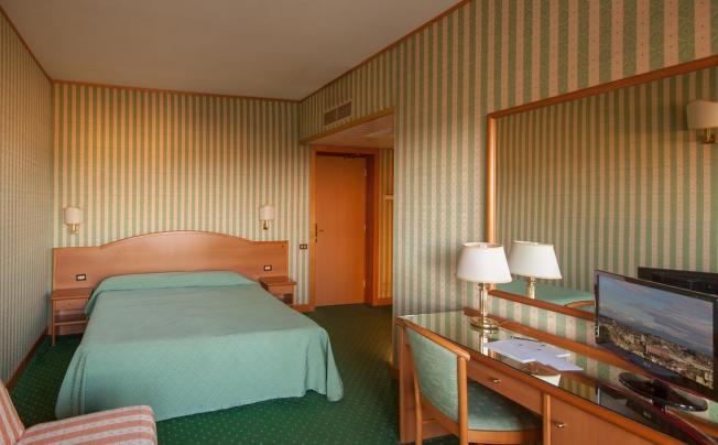 Фото отеля Park hotel dei massimi