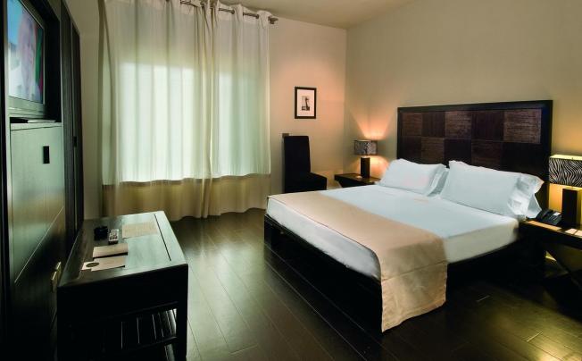 Фото отеля Hotel carducci 76