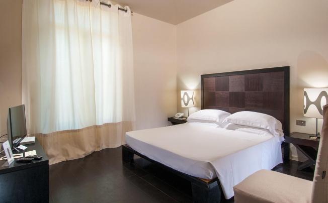 Фото отеля Hotel carducci 76