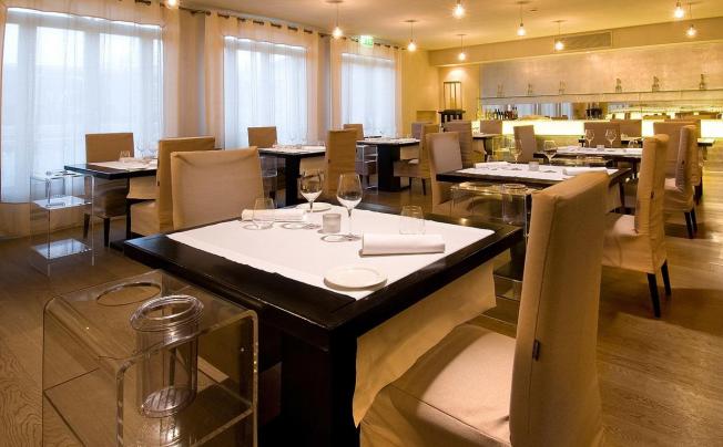 Фото отеля Hotel carducci 76