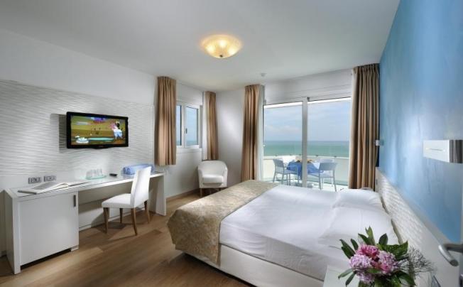 Фото отеля Grand Hotel Playa