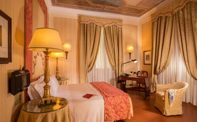Фото отеля Hotel Canada