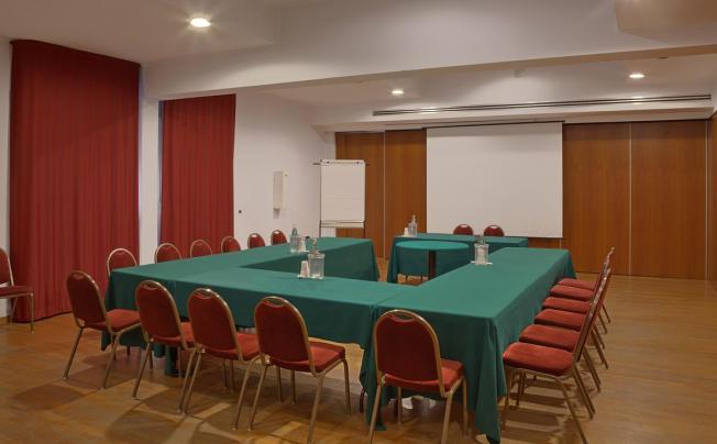 Фото отеля Mistral 2 Oristano