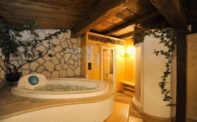 Фото отеля Cristallo Hotel