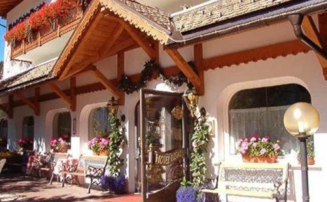 Фото отеля Cristallo Hotel