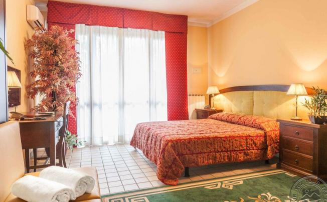 Фото отеля Fabilia Family Hotel Cesenatico