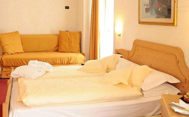 Фото отеля Helvetia Hotel