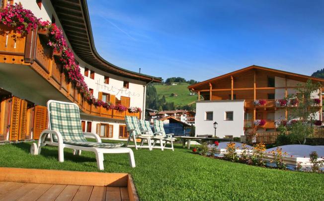 Фото отеля Des Alpes Hotel