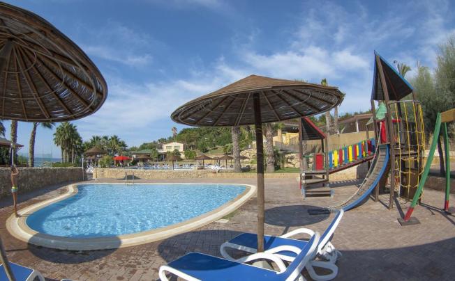 Фото отеля Futura Baia Degli Dei