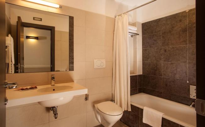 Фото отеля Artis Hotel