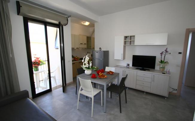 Фото отеля RESIDENCE ANGELI APARTMENT