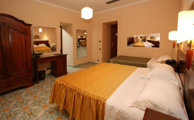 Фото отеля Grand Hotel La Panoiramica