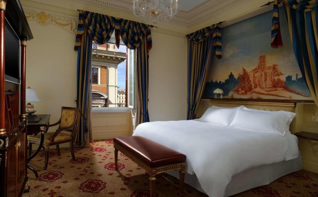 Фото отеля The St. Regis Grand Hotel