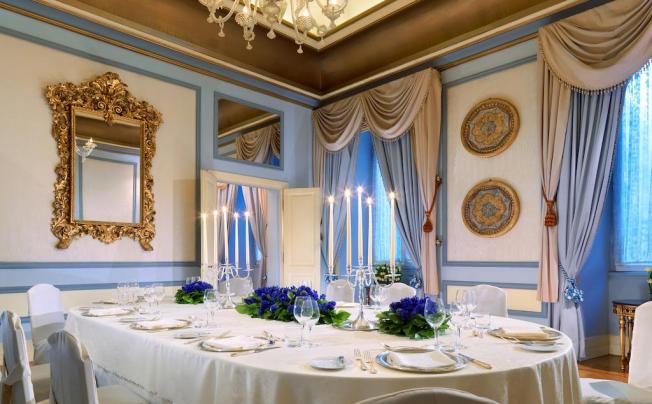 Фото отеля The St. Regis Grand Hotel