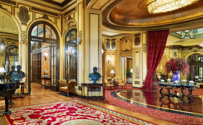 Фото отеля The St. Regis Grand Hotel