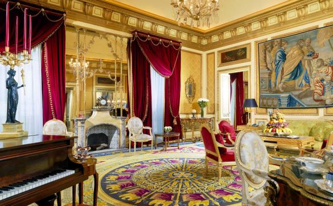 Фото отеля The St. Regis Grand Hotel