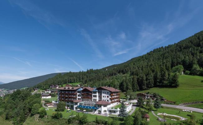 Фото отеля Active Wellnesshotel Diamant