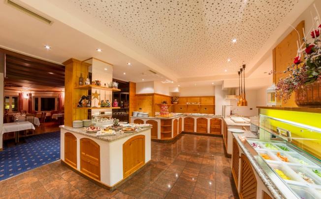 Фото отеля Active Wellnesshotel Diamant