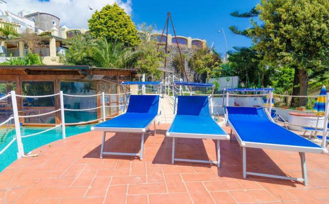 Фото отеля ST. RAPHAEL MARONTI BEACH