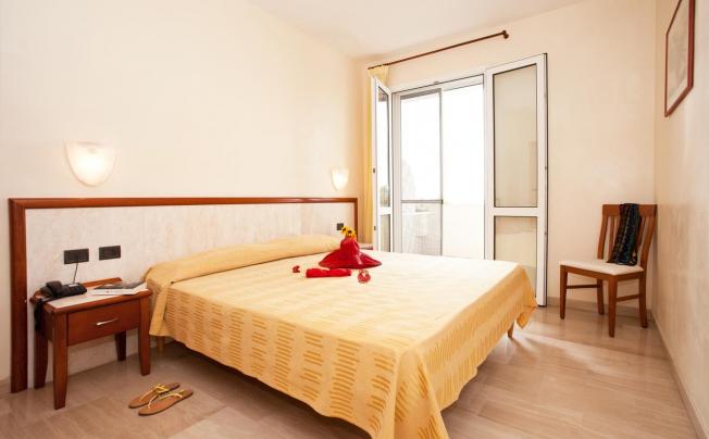 Фото отеля La Giurlita Hotel Club